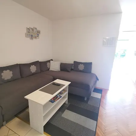 Rudelj Apartman Makarska