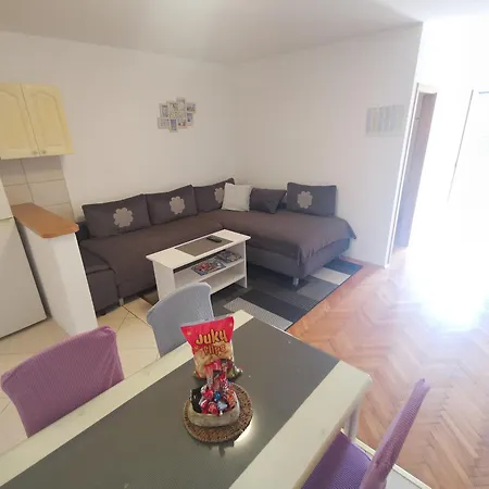Rudelj Apartment