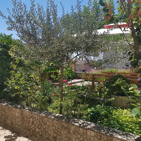 Rudelj Apartment Makarska