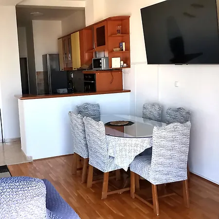 Rudelj Apartment *