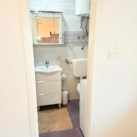 Rudelj Apartmán *