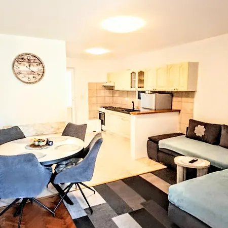 Apartmán Rudelj Makarská